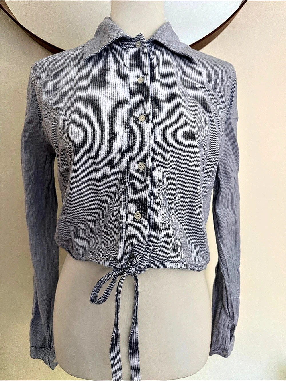 Brandy Melville Lenny Top Striped Tie-Front Button Down Blue & White